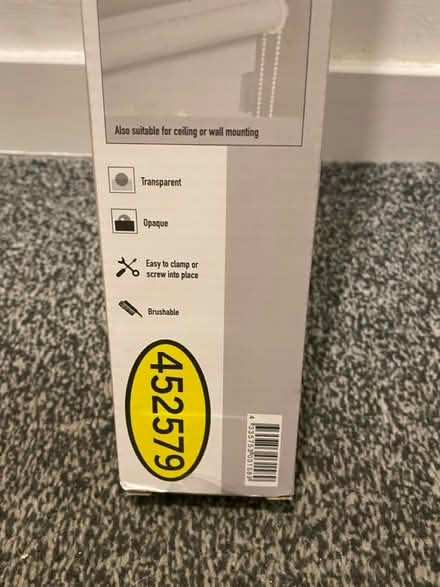 Photo of free Double roller blind (Jennett's Park RG12) #3
