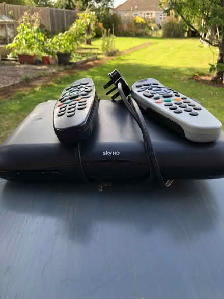 Photo of free Sky HD box (Welling DA7) #1