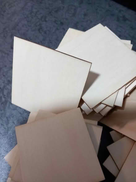 Photo of free Small pieces of ply wood (Collier Row RM5) #4
