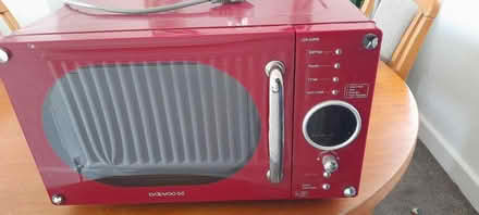 Photo of free Daewoo Microwave Oven (Low Moor BD12) #2