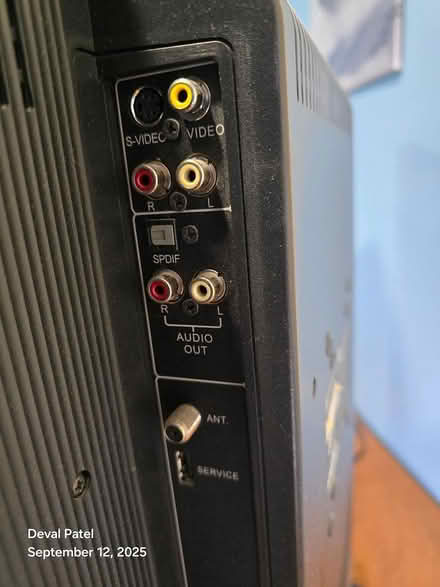 Photo of free 32" tv (Parsippany) #3