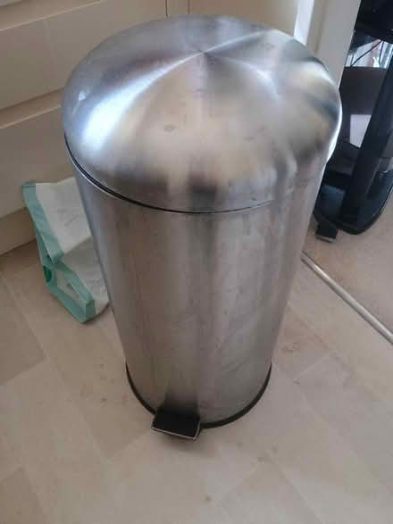 Photo of free Metal kitchen pedal bin (Barming Heath ME16) #2