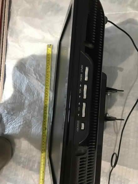 Photo of free LCD Televisions (Ruyton-XI-Towns SY4) #3