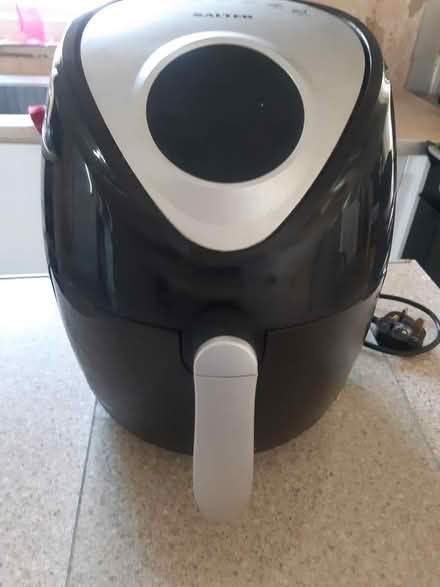 Photo of free Used airfyer (Overslade CV22) #1