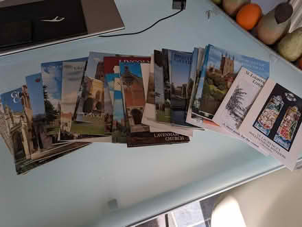 Photo of free English Cathedral and Church Guides (Leatherhead) #1