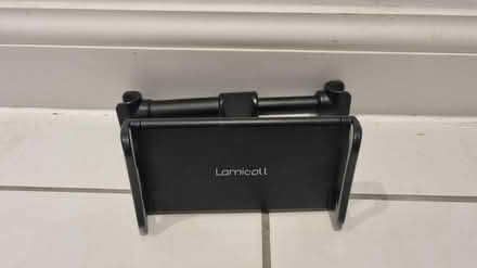 Photo of free Car headrest phone holder (Locksheath SO31) #1