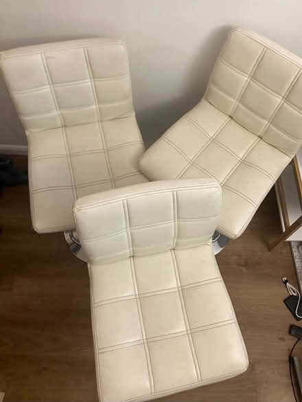 Photo of free 3 bar stools (Harringay N8) #2