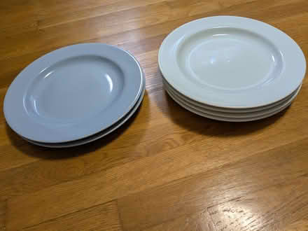 Photo of free 6 dinner plates (Warwick & Oyster Point) #1