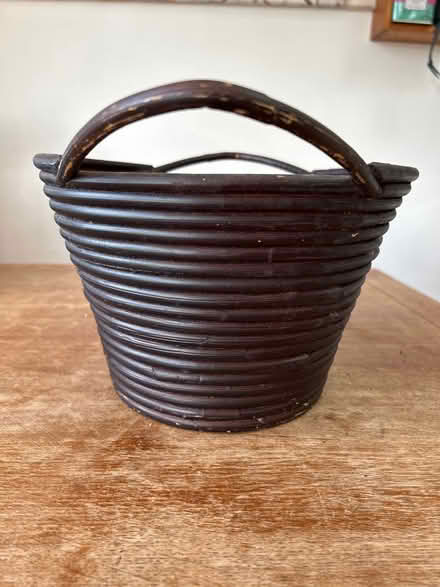 Photo of free Decorative Basket (Royston, by the station (SG8)) #3