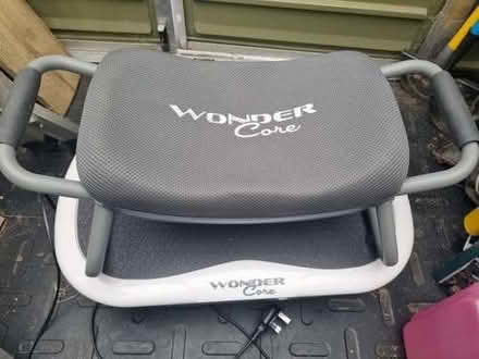 Photo of free seat to fit wonder core rock and fit (Moor Allerton LS17) #1
