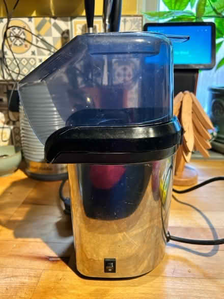 Photo of free Popcorn maker (Darlington DL1) #3