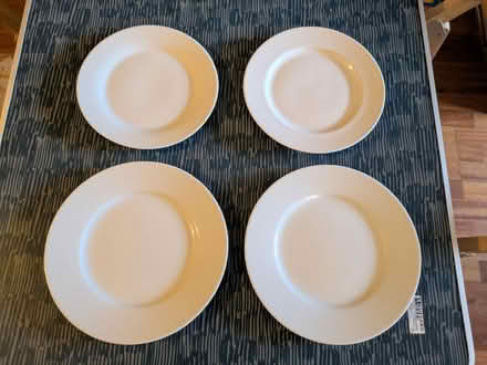 Photo of free 4 plain white side plates (Mosspark, Glasgow G52) #1