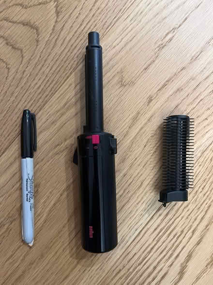 Photo of free Vintage cordless curling iron (Hintonburg) #1