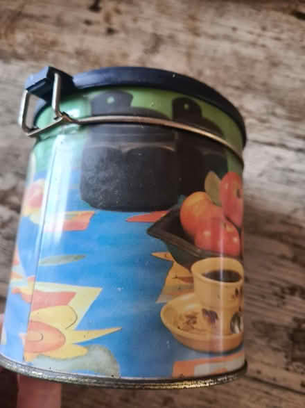 Photo of free 2 decorative tins (Rowhedge CO5) #4