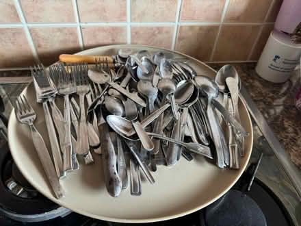 Photo of free Mugs plates bowls and cutlery (Heswall CH60) #4