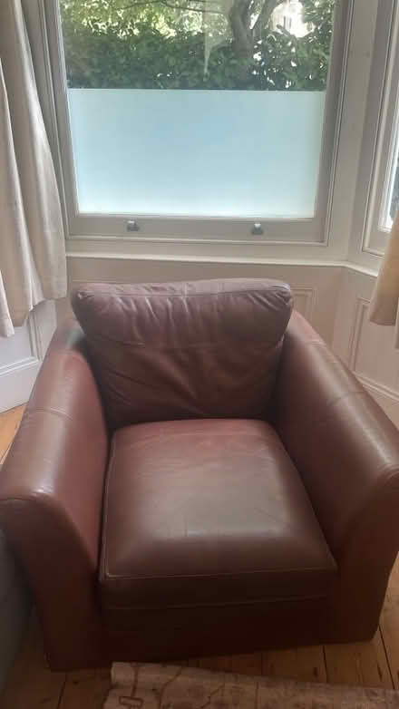 Photo of free Chair (Drayton Park N5) #1