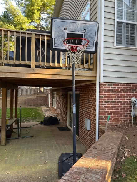 Photo of free Basketball Hoop (Dunlora) #1