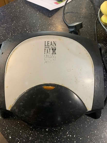 Photo of free George Foreman grill machine (CW11) #1