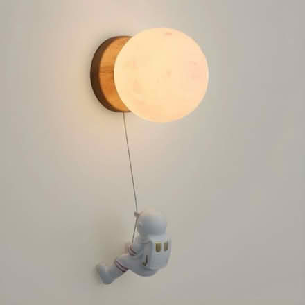 Photo of free Children mount lamp (Kilburn NW6) #3
