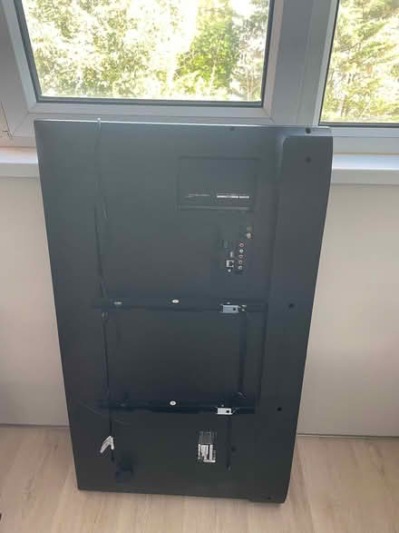 Photo of free LG 47 inch TV (West Kensington W14) #1