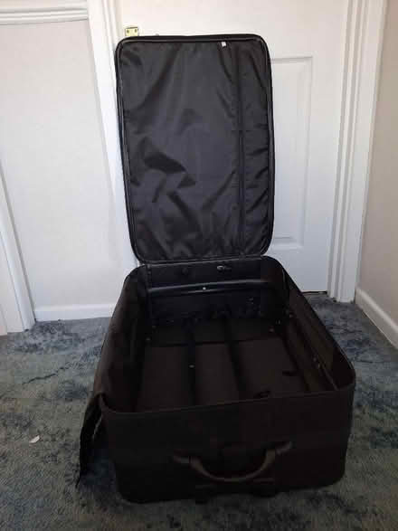 Photo of free Medium Suitcase Soft Shell (Northcourt OX14) #3