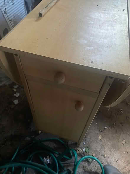 Photo of free Extending table (Sutton Coldfield) #2