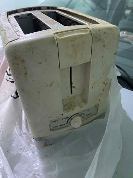 Photo of free Old toaster (NE DC) #2