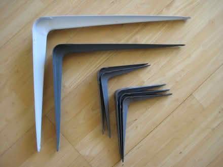 Photo of free Shelf brackets (Ruddington NG11) #1