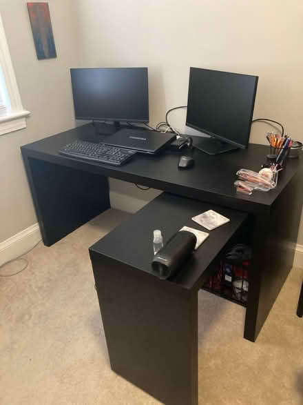 Photo of free L-shaped desk (Congress Heights, SE DC) #1