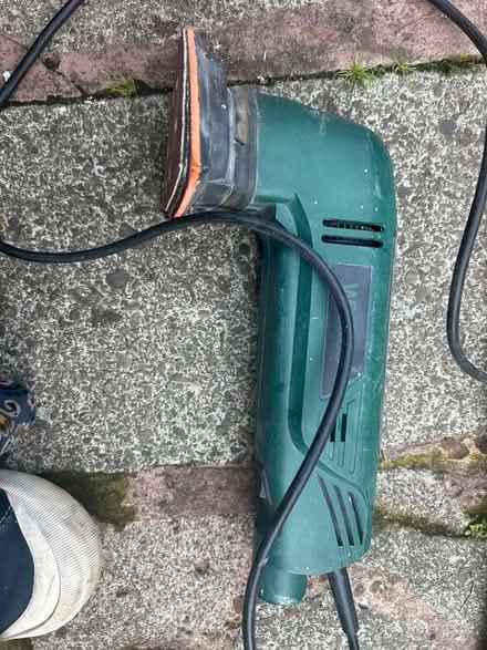 Photo of free Wickes sander (CH61) #1