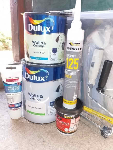 Photo of free Decorating bits (Grove OX12) #1