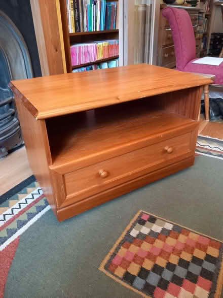 Photo of free Small TV Cabinet (Oxford OX4) #1