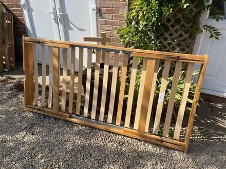 Photo of free Single bed base (Merton OX25) #1