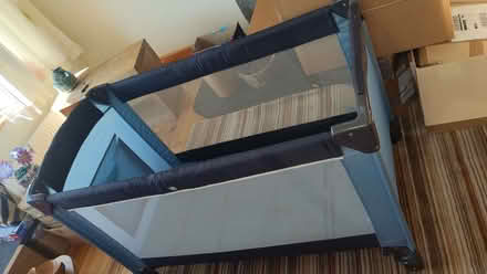 Photo of free Travel cot Mamas and Papas (Lightpill GL5) #1
