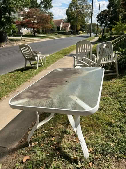 Photo of free Outdoor Furniture (Drexel Hill) #1