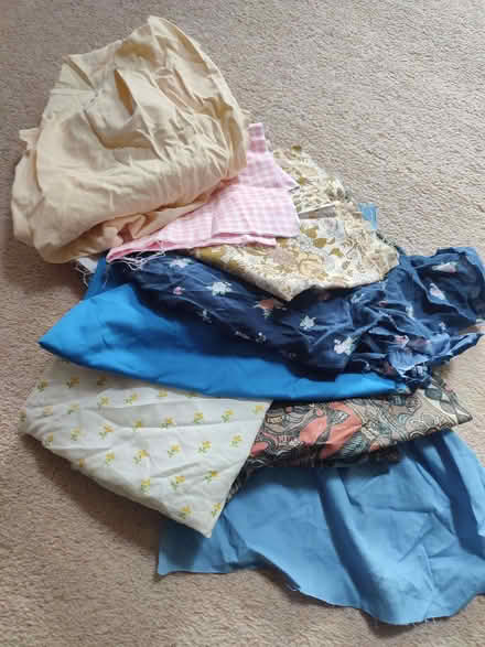Photo of free Fabric bits and pieces (Bricknells Meadow OX28) #1