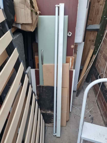 Photo of free Fluorescent light (Whitley CV3) #1