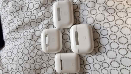 Photo of free Ear pods (Edinburgh EH7) #2