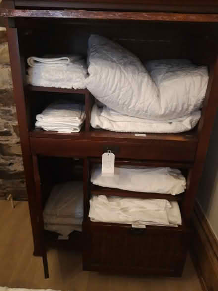 Photo of free Beautiful storage cabinet (Ex201eh) #2
