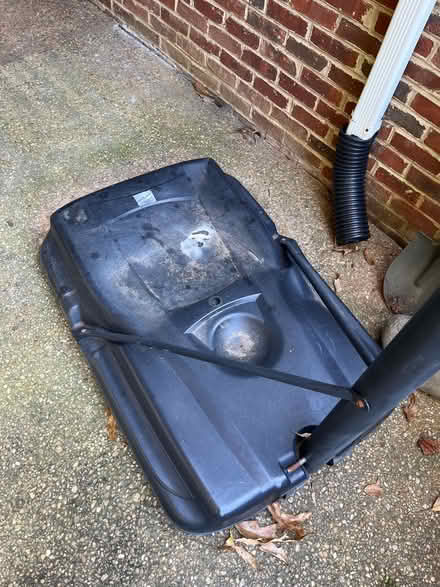 Photo of free Basketball Hoop (Dunlora) #3