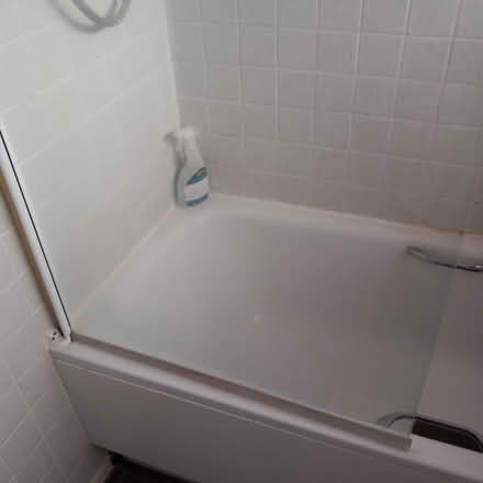 Photo of free Screen (shepperton) #1