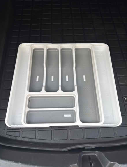 Photo of free Expanding cutlery tray (Hitchin SG4) #1