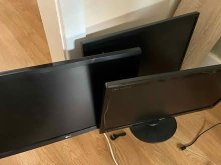 Photo of free PC monitors (NN16) #1