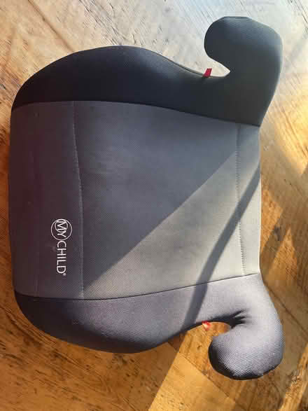 Photo of free Child’s booster seat (Sidcup DA15) #1
