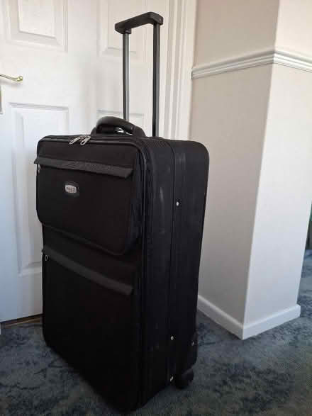 Photo of free Medium Suitcase Soft Shell (Northcourt OX14) #2