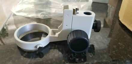 Photo of free Microscope focusing block (Lawrence & 101) #3