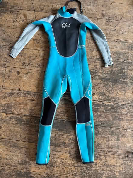 Photo of free Wetsuit (N16 Clissold) #1