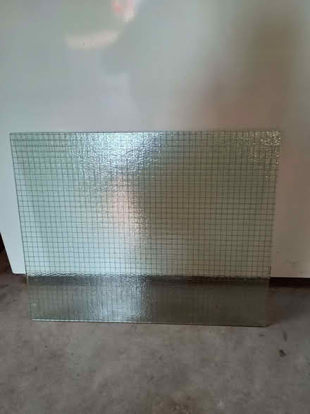 Photo of free piece of georgian wired glass (Nailsea BS21) #1
