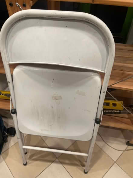 Photo of free White folding chair (Cleveland Park) #1