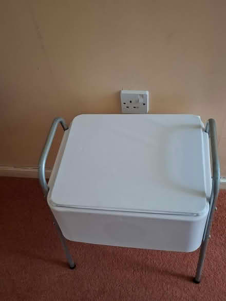 Photo of free Comode (Plymouth PL5 3EA) #3